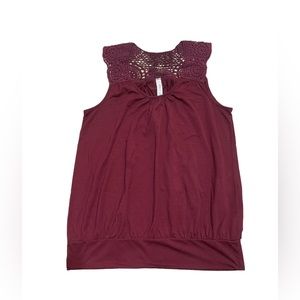 Maroon tank top
